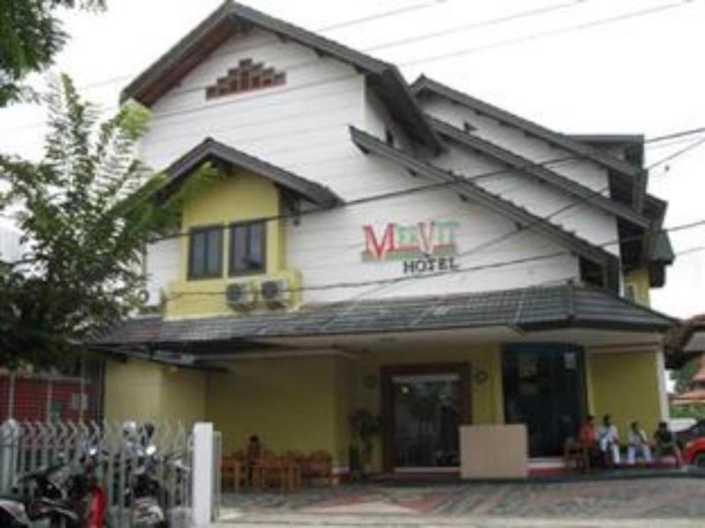 Mervit Hotel Padang (Sumatra) Exterior foto
